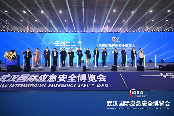 BOXER Prefabricated Buildings and Temporary Container Houses Debut at Wuhan Emergency Safet